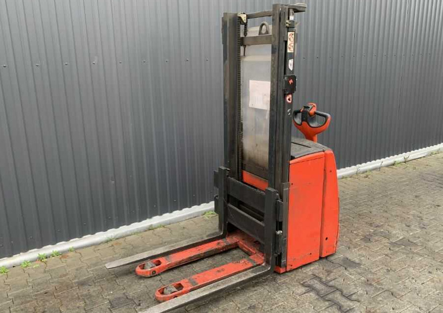 Linde L16 - Pinoamistrukki: kuva Linde L16 - Pinoamistrukki Linde L16 - Pinoamistrukki: kuva Linde L16 - Pinoamistrukki