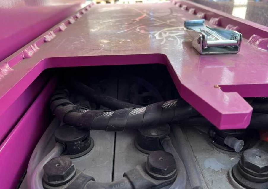 Linde L16RDG - Pinoamistrukki: kuva  Linde L16RDG - Pinoamistrukki Linde L16RDG - Pinoamistrukki: kuva  Linde L16RDG - Pinoamistrukki