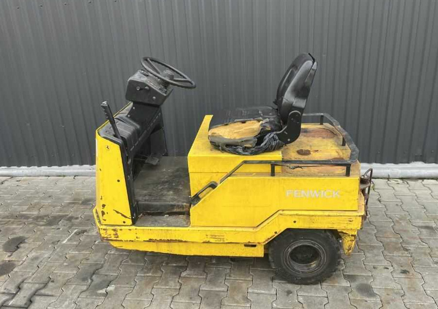 Linde P50Z - Vetotrukki: kuva Linde P50Z - Vetotrukki Linde P50Z - Vetotrukki: kuva Linde P50Z - Vetotrukki