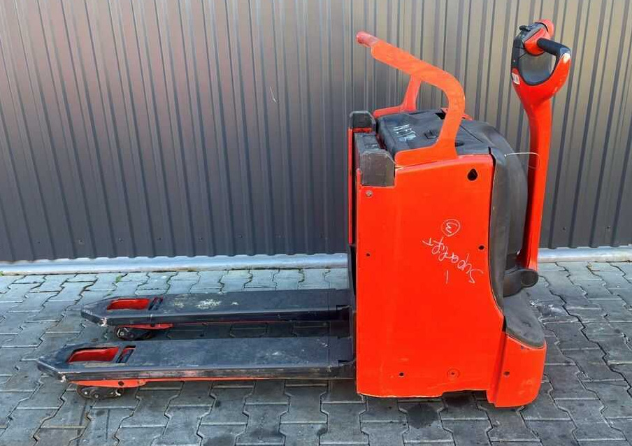 Linde T16L - Haarukkavaunu: kuva  Linde T16L - Haarukkavaunu Linde T16L - Haarukkavaunu: kuva  Linde T16L - Haarukkavaunu