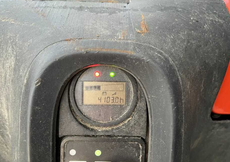 Linde T16L - Haarukkavaunu: kuva Linde T16L - Haarukkavaunu Linde T16L - Haarukkavaunu: kuva Linde T16L - Haarukkavaunu
