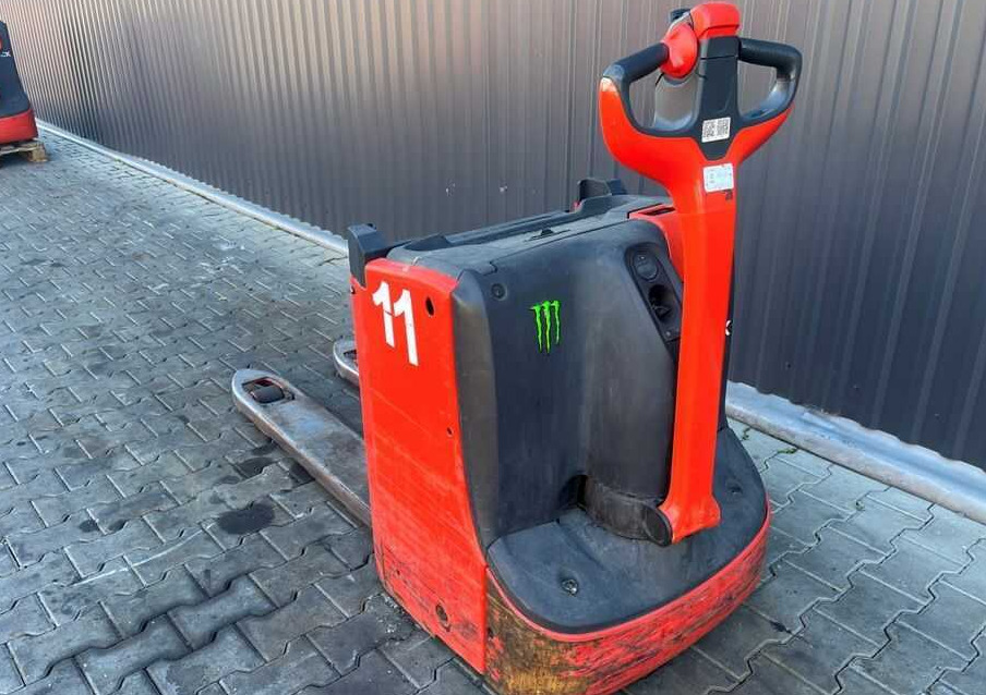 Linde T16L - Haarukkavaunu: kuva Linde T16L - Haarukkavaunu Linde T16L - Haarukkavaunu: kuva Linde T16L - Haarukkavaunu