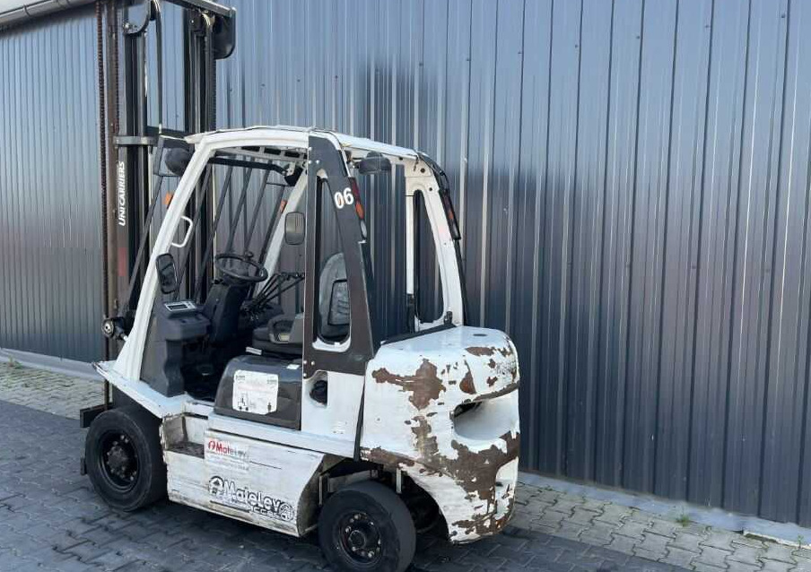 Nissan Y1D2A25Q - Dieseltrukki: kuva Nissan Y1D2A25Q - Dieseltrukki Nissan Y1D2A25Q - Dieseltrukki: kuva Nissan Y1D2A25Q - Dieseltrukki