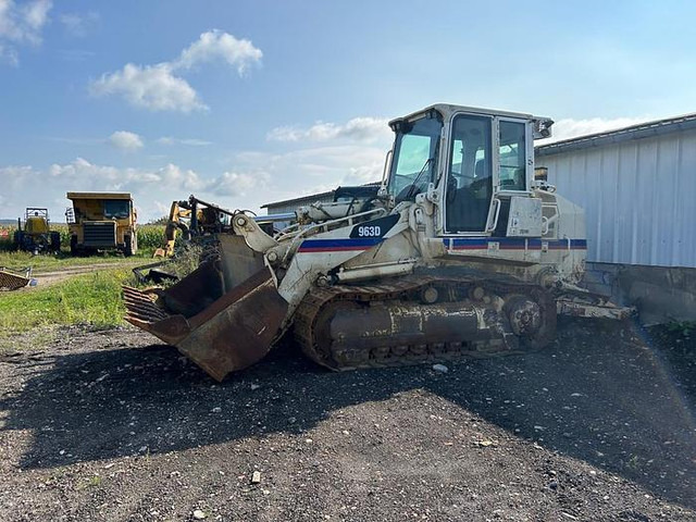 Caterpillar 963D - - Puskutraktori: kuva Caterpillar 963D - - Puskutraktori Caterpillar 963D - - Puskutraktori: kuva Caterpillar 963D - - Puskutraktori
