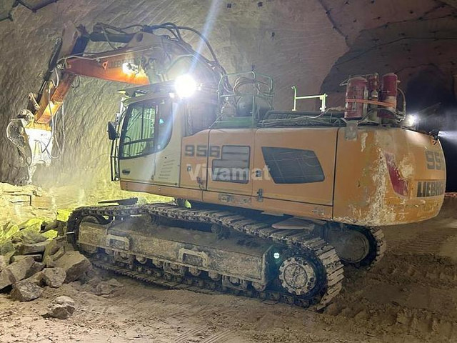 Liebherr R956HD - Telakaivukone: kuva Liebherr R956HD - Telakaivukone Liebherr R956HD - Telakaivukone: kuva Liebherr R956HD - Telakaivukone