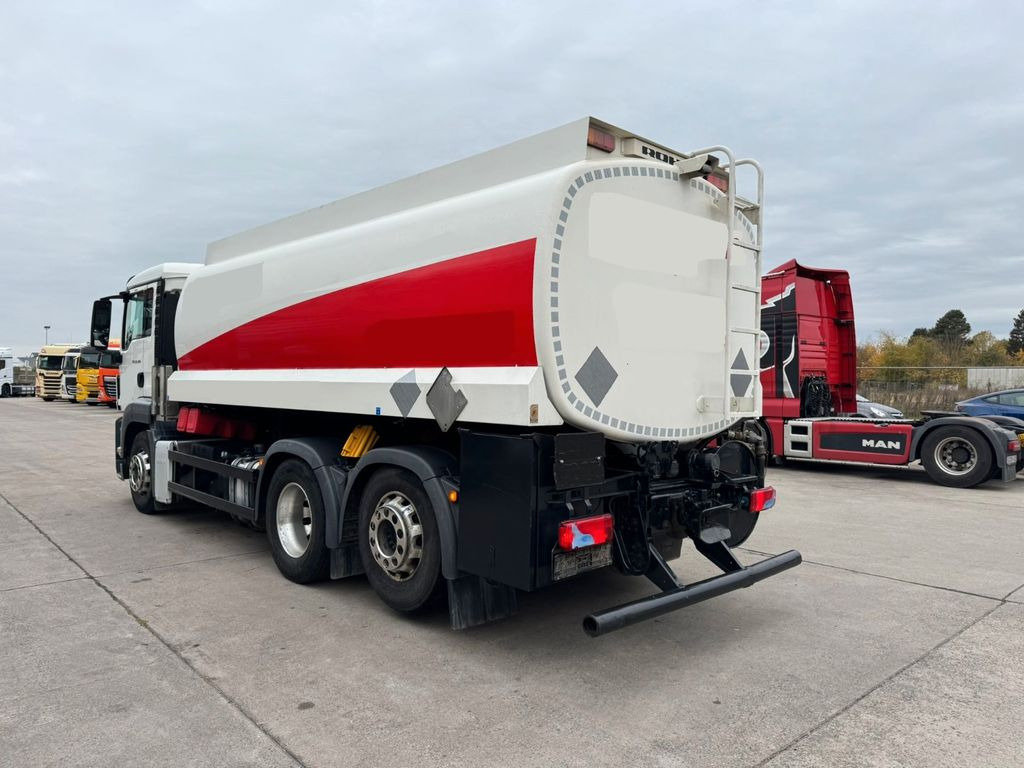 Säiliöauto MAN TGS 26.400 * LENK- & LIFTACHSE * ALCOA * ROHR: kuva Säiliöauto MAN TGS 26.400 * LENK- & LIFTACHSE * ALCOA * ROHR
