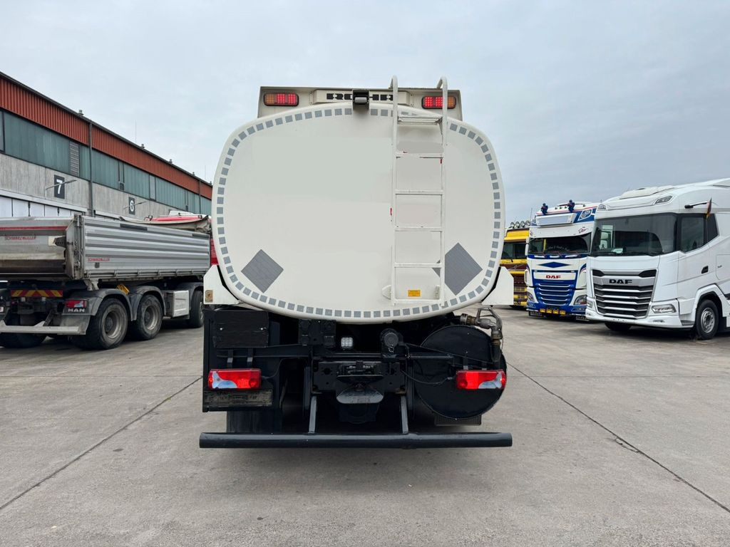 Säiliöauto MAN TGS 26.400 * LENK- & LIFTACHSE * ALCOA * ROHR: kuva Säiliöauto MAN TGS 26.400 * LENK- & LIFTACHSE * ALCOA * ROHR