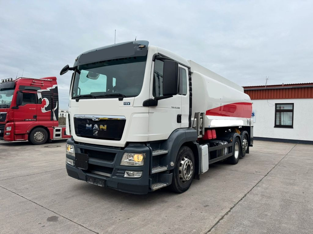 Säiliöauto MAN TGS 26.400 * LENK- & LIFTACHSE * ALCOA * ROHR: kuva Säiliöauto MAN TGS 26.400 * LENK- & LIFTACHSE * ALCOA * ROHR
