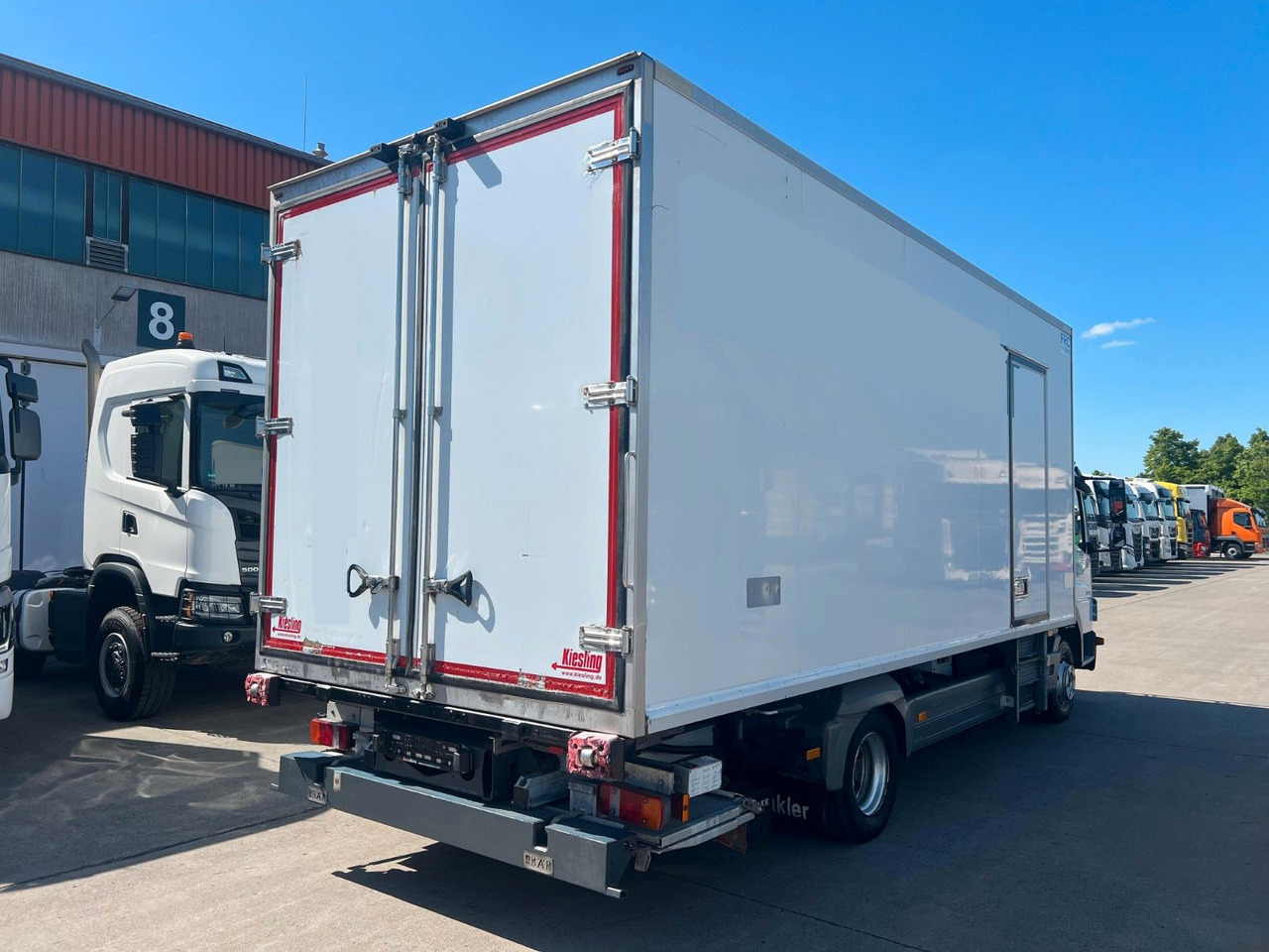 Mercedes-Benz Atego 1224 * KLIMA * THERMO KING * BÄR 1,5t * - Refrigeraattori kuorma-auto: kuva Mercedes-Benz Atego 1224 * KLIMA * THERMO KING * BÄR 1,5t * - Refrigeraattori kuorma-auto Mercedes-Benz Atego 1224 * KLIMA * THERMO KING * BÄR 1,5t * - Refrigeraattori kuorma-auto: kuva Mercedes-Benz Atego 1224 * KLIMA * THERMO KING * BÄR 1,5t * - Refrigeraattori kuorma-auto