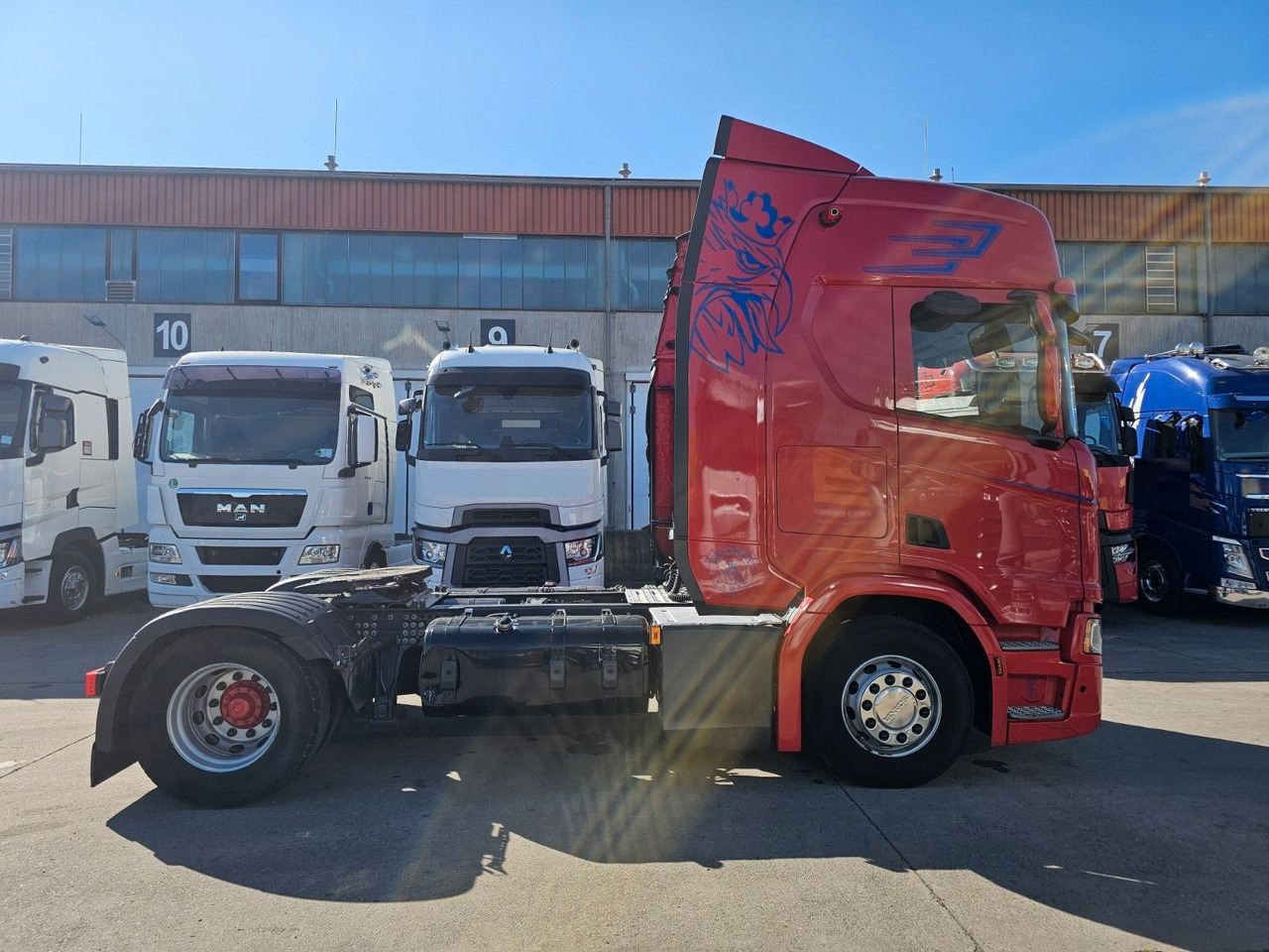 Scania R 460 * BRANDSCHADEN * ACC * RETARDER * LEDER * - Vetopöytäauto: kuva Scania R 460 * BRANDSCHADEN * ACC * RETARDER * LEDER * - Vetopöytäauto Scania R 460 * BRANDSCHADEN * ACC * RETARDER * LEDER * - Vetopöytäauto: kuva Scania R 460 * BRANDSCHADEN * ACC * RETARDER * LEDER * - Vetopöytäauto
