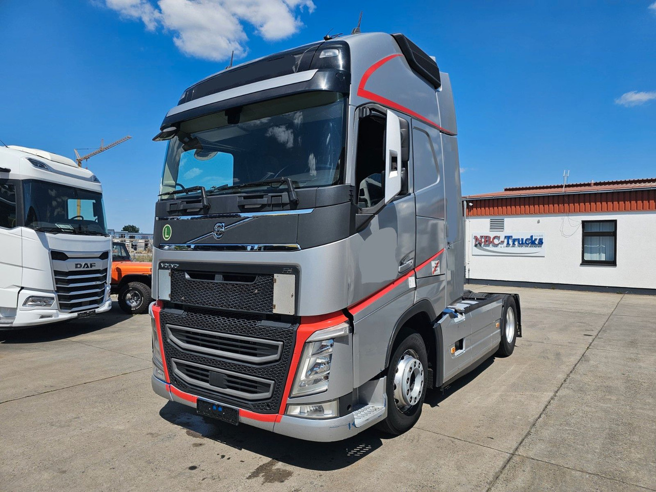 Volvo FH 500 * STANDKLIMA * TEMP * 2X TANK * MOTORBR. - Vetopöytäauto: kuva Volvo FH 500 * STANDKLIMA * TEMP * 2X TANK * MOTORBR. - Vetopöytäauto Volvo FH 500 * STANDKLIMA * TEMP * 2X TANK * MOTORBR. - Vetopöytäauto: kuva Volvo FH 500 * STANDKLIMA * TEMP * 2X TANK * MOTORBR. - Vetopöytäauto