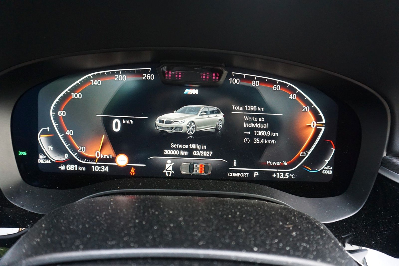 BMW 530 xDrive Touríng - Farmari: kuva BMW 530 xDrive Touríng - Farmari BMW 530 xDrive Touríng - Farmari: kuva BMW 530 xDrive Touríng - Farmari