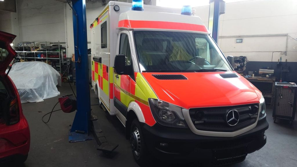 Mercedes-Benz Sprinter 519 / ATM 0km 4x on Stock - Ambulanssi: kuva Mercedes-Benz Sprinter 519 / ATM 0km 4x on Stock - Ambulanssi Mercedes-Benz Sprinter 519 / ATM 0km 4x on Stock - Ambulanssi: kuva Mercedes-Benz Sprinter 519 / ATM 0km 4x on Stock - Ambulanssi