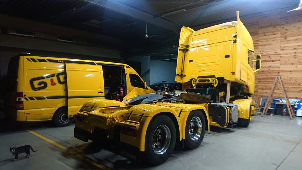 Vetopöytäauto Scania R680 G&G Show Truck: kuva Vetopöytäauto Scania R680 G&G Show Truck