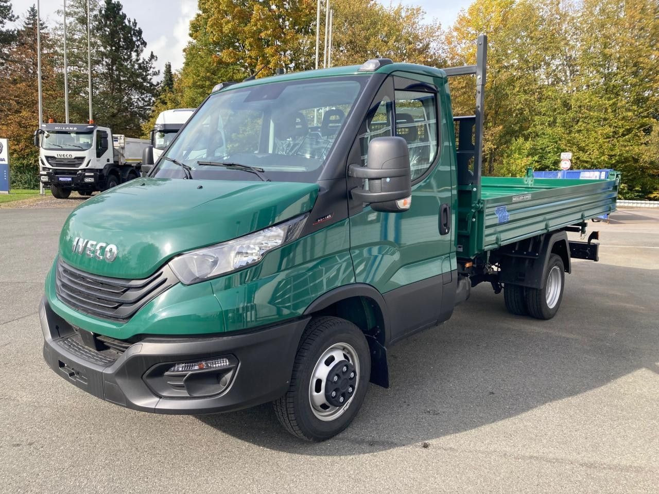 Iveco Daily 50C18H Iveco Daily 50C18H Euro6 Klima AHK ZV - Kippilava-auto: kuva Iveco Daily 50C18H Iveco Daily 50C18H Euro6 Klima AHK ZV - Kippilava-auto Iveco Daily 50C18H Iveco Daily 50C18H Euro6 Klima AHK ZV - Kippilava-auto: kuva Iveco Daily 50C18H Iveco Daily 50C18H Euro6 Klima AHK ZV - Kippilava-auto
