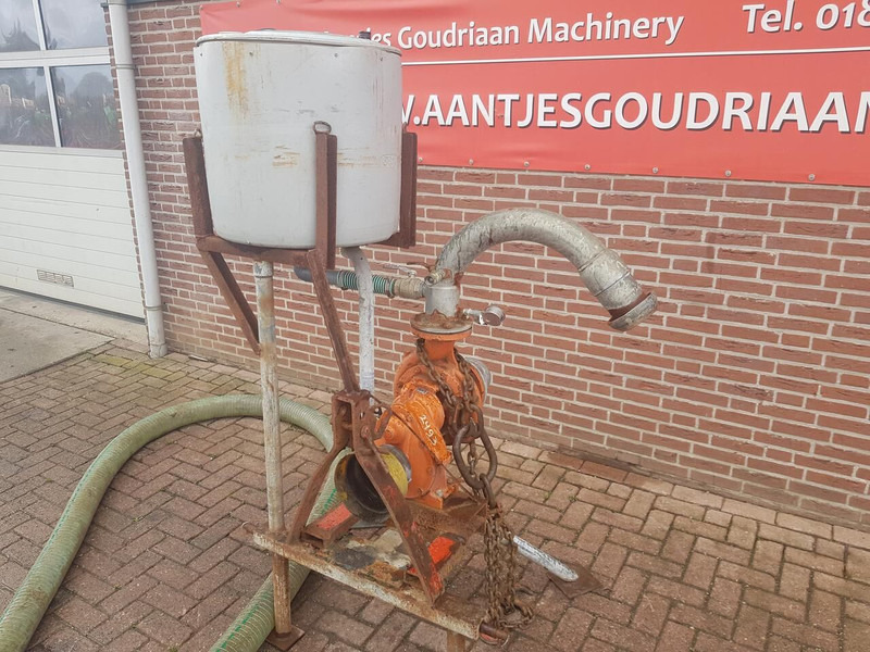Landini waterpomp - Vesipumppu: kuva Landini waterpomp - Vesipumppu Landini waterpomp - Vesipumppu: kuva Landini waterpomp - Vesipumppu