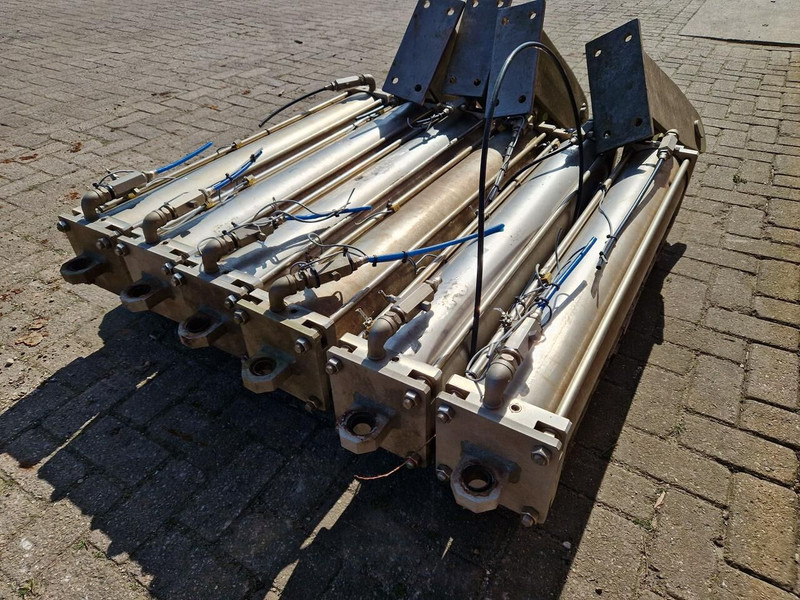 Luchtcilinders - Gebruikt - Hydraulisylinteri: kuva Luchtcilinders - Gebruikt - Hydraulisylinteri Luchtcilinders - Gebruikt - Hydraulisylinteri: kuva Luchtcilinders - Gebruikt - Hydraulisylinteri