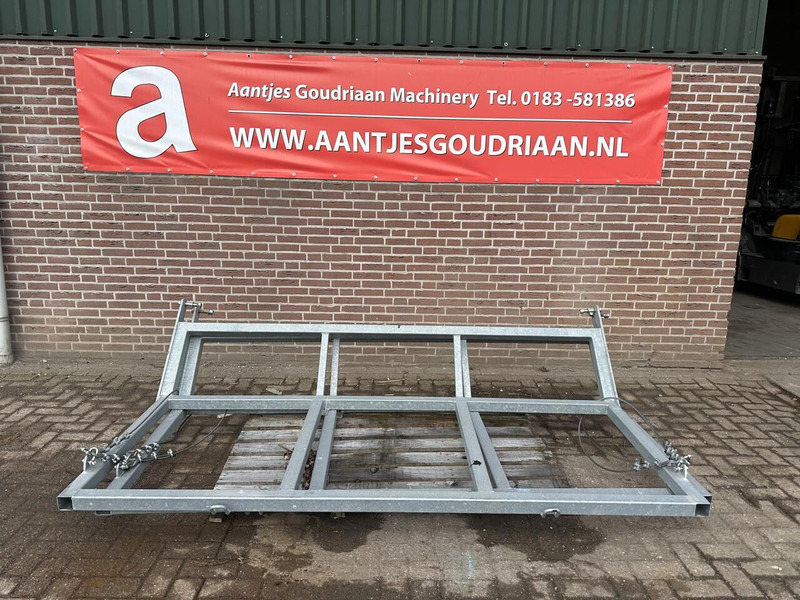 Onbekend - Päällirakenne ja ulkopinta: kuva Onbekend - Päällirakenne ja ulkopinta Onbekend - Päällirakenne ja ulkopinta: kuva Onbekend - Päällirakenne ja ulkopinta