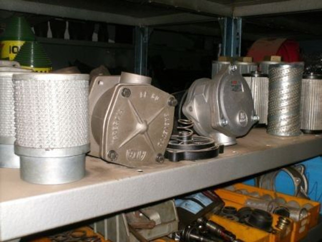 Onbekend - Hydraulinen suodatin: kuva Onbekend - Hydraulinen suodatin Onbekend - Hydraulinen suodatin: kuva Onbekend - Hydraulinen suodatin