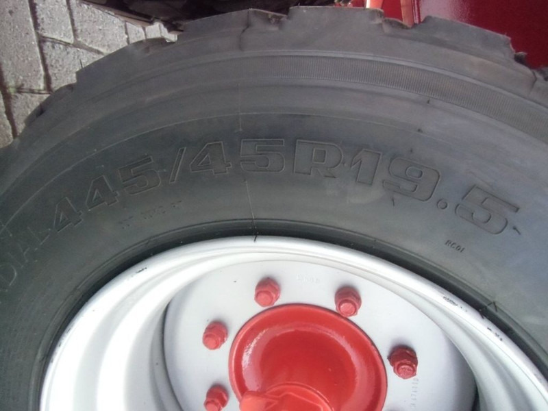 N4157 Oprijwagen 14 ton - Perävaunu: kuva N4157 Oprijwagen 14 ton - Perävaunu N4157 Oprijwagen 14 ton - Perävaunu: kuva N4157 Oprijwagen 14 ton - Perävaunu