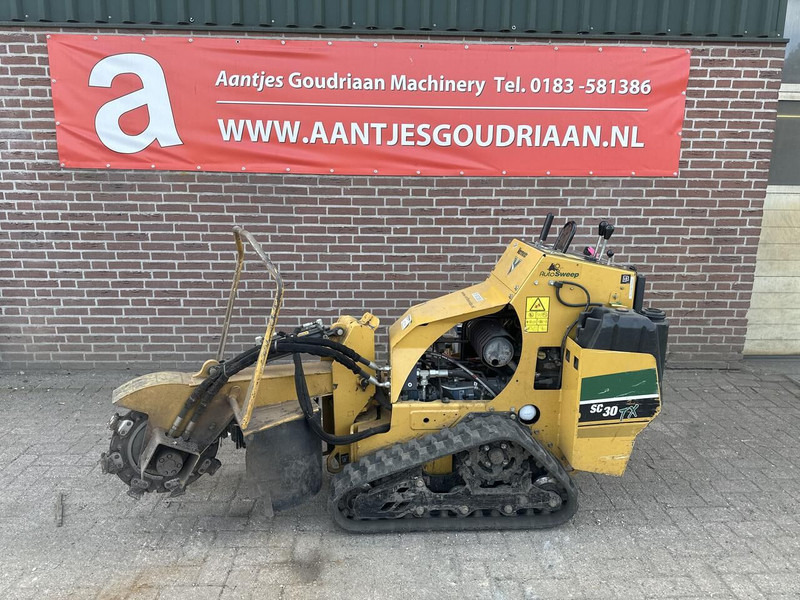 Stobbenfrees SC30TX - Gebruikt - Kantojyrsin: kuva Stobbenfrees SC30TX - Gebruikt - Kantojyrsin Stobbenfrees SC30TX - Gebruikt - Kantojyrsin: kuva Stobbenfrees SC30TX - Gebruikt - Kantojyrsin