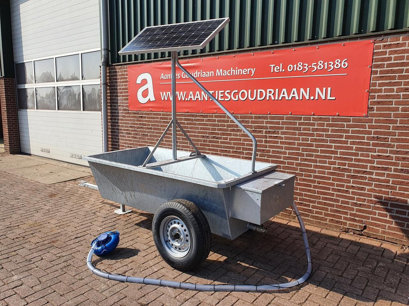 Zonnedrinkbak 900 L grootvee - Karjatalouskone: kuva Zonnedrinkbak 900 L grootvee - Karjatalouskone Zonnedrinkbak 900 L grootvee - Karjatalouskone: kuva Zonnedrinkbak 900 L grootvee - Karjatalouskone