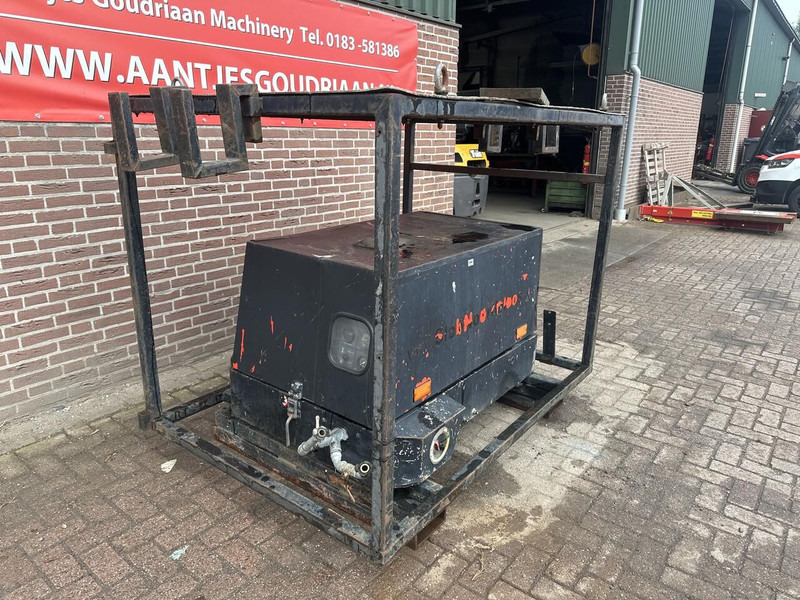 Lucht compressor - Gebruikt - Ilmakompressori: kuva lucht compressor - Gebruikt - Ilmakompressori Lucht compressor - Gebruikt - Ilmakompressori: kuva lucht compressor - Gebruikt - Ilmakompressori