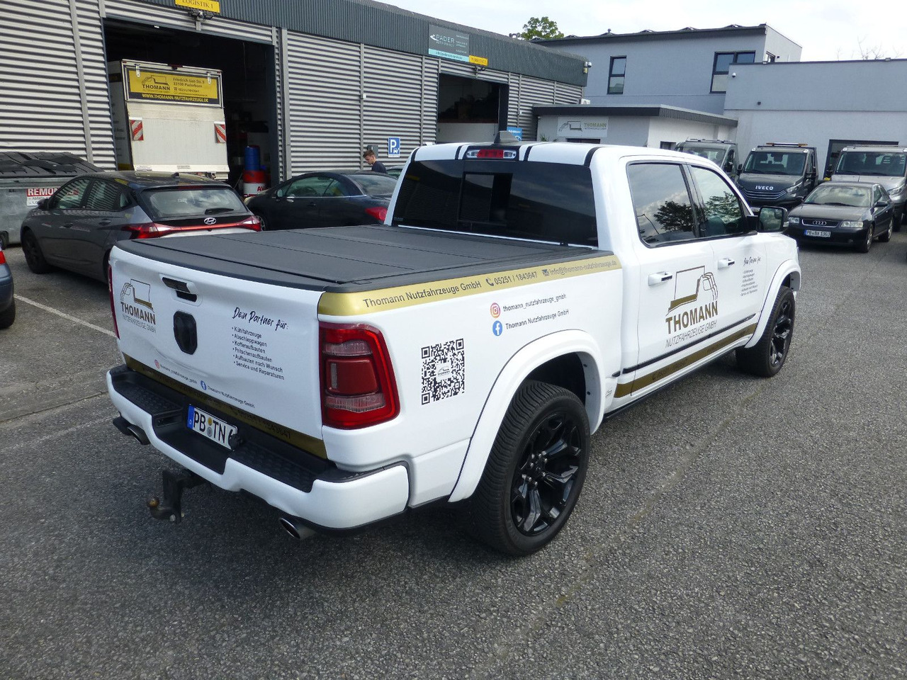 Dodge RAM HEMI Limited 5.7 PRINS LPG Luftfederung - Maasturi/ Katumaasturi: kuva Dodge RAM HEMI Limited 5.7 PRINS LPG Luftfederung - Maasturi/ Katumaasturi Dodge RAM HEMI Limited 5.7 PRINS LPG Luftfederung - Maasturi/ Katumaasturi: kuva Dodge RAM HEMI Limited 5.7 PRINS LPG Luftfederung - Maasturi/ Katumaasturi