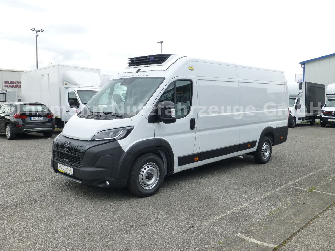 Peugeot Boxer Kühlkastenwagen Carrier Xarios 300 GH Navi - Kylmäauto: kuva Peugeot Boxer Kühlkastenwagen Carrier Xarios 300 GH Navi - Kylmäauto Peugeot Boxer Kühlkastenwagen Carrier Xarios 300 GH Navi - Kylmäauto: kuva Peugeot Boxer Kühlkastenwagen Carrier Xarios 300 GH Navi - Kylmäauto