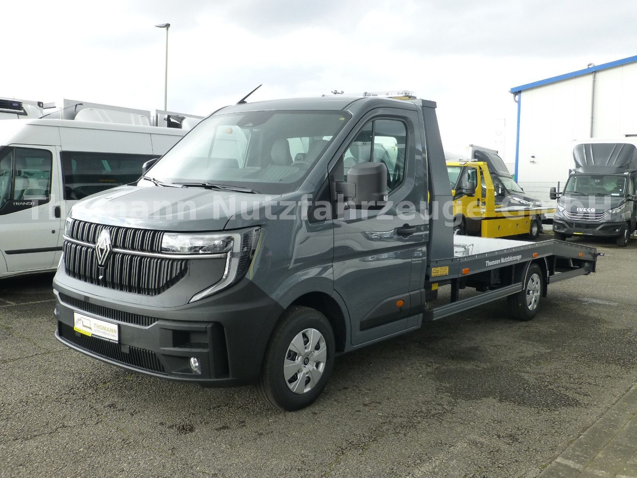 Renault NEW Master 2025 Autotransporter NAVI Luft Fed. - Hinausauto: kuva Renault NEW Master 2025 Autotransporter NAVI Luft Fed. - Hinausauto Renault NEW Master 2025 Autotransporter NAVI Luft Fed. - Hinausauto: kuva Renault NEW Master 2025 Autotransporter NAVI Luft Fed. - Hinausauto