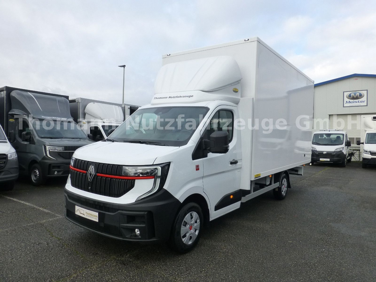 Renault NEW Master Koffer Möbelkoffer Ultralight! - Jakeluauto: kuva Renault NEW Master Koffer Möbelkoffer Ultralight! - Jakeluauto Renault NEW Master Koffer Möbelkoffer Ultralight! - Jakeluauto: kuva Renault NEW Master Koffer Möbelkoffer Ultralight! - Jakeluauto