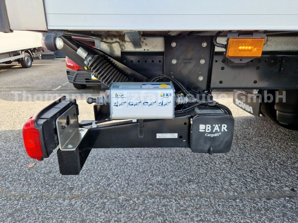 Uusi Umpikori kuorma-auto Scania P280 18t Premium Koffer mit BÄR LBW: kuva Uusi Umpikori kuorma-auto Scania P280 18t Premium Koffer mit BÄR LBW
