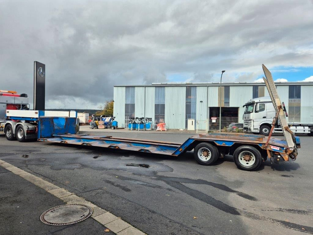 EMPL TS20 Sattel-Tiefllader 26.200kg Nutzlast - Apuvaunu puoliperävaunu: kuva EMPL TS20 Sattel-Tiefllader 26.200kg Nutzlast - Apuvaunu puoliperävaunu EMPL TS20 Sattel-Tiefllader 26.200kg Nutzlast - Apuvaunu puoliperävaunu: kuva EMPL TS20 Sattel-Tiefllader 26.200kg Nutzlast - Apuvaunu puoliperävaunu