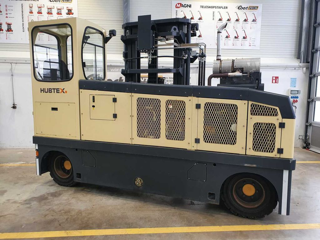 Hubtex MQ 30 D / nur 201h! / Diesel / 2008 - Kylkitrukki: kuva Hubtex MQ 30 D / nur 201h! / Diesel / 2008 - Kylkitrukki Hubtex MQ 30 D / nur 201h! / Diesel / 2008 - Kylkitrukki: kuva Hubtex MQ 30 D / nur 201h! / Diesel / 2008 - Kylkitrukki
