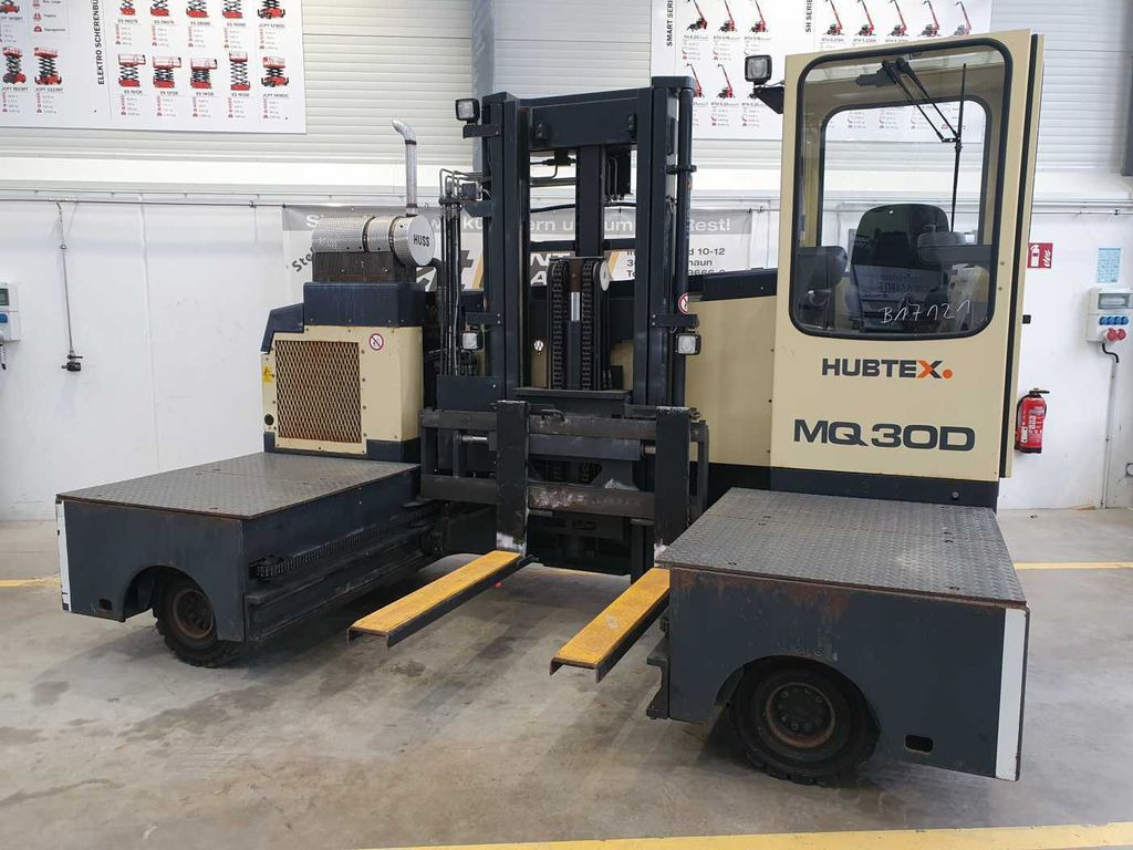 Hubtex MQ 30 D / nur 201h! / Diesel / 2008 - Kylkitrukki: kuva Hubtex MQ 30 D / nur 201h! / Diesel / 2008 - Kylkitrukki Hubtex MQ 30 D / nur 201h! / Diesel / 2008 - Kylkitrukki: kuva Hubtex MQ 30 D / nur 201h! / Diesel / 2008 - Kylkitrukki