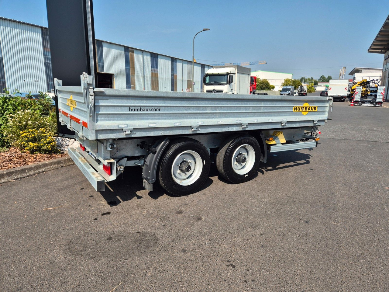 Humbaur HTK 754020 Dreiseitenkipper vollverzinkt - Kippiauto perävaunu: kuva Humbaur HTK 754020 Dreiseitenkipper vollverzinkt - Kippiauto perävaunu Humbaur HTK 754020 Dreiseitenkipper vollverzinkt - Kippiauto perävaunu: kuva Humbaur HTK 754020 Dreiseitenkipper vollverzinkt - Kippiauto perävaunu