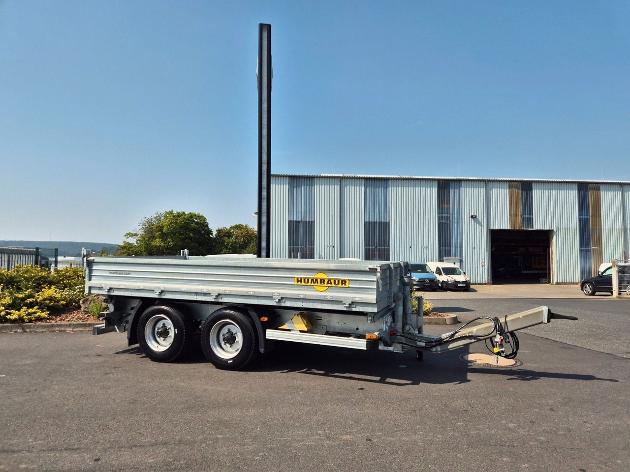 Humbaur HTK 754020 Dreiseitenkipper vollverzinkt - Kippiauto perävaunu: kuva Humbaur HTK 754020 Dreiseitenkipper vollverzinkt - Kippiauto perävaunu Humbaur HTK 754020 Dreiseitenkipper vollverzinkt - Kippiauto perävaunu: kuva Humbaur HTK 754020 Dreiseitenkipper vollverzinkt - Kippiauto perävaunu