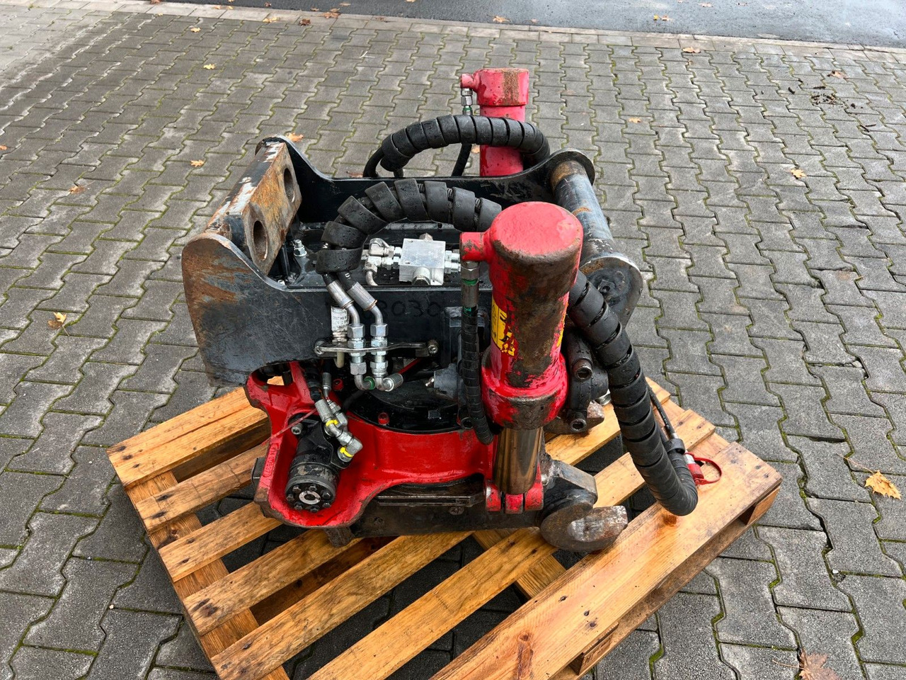Indexator RT40 / Rototilt R4 / MS10 Sandwich - Rototilt: kuva Indexator RT40 / Rototilt R4 / MS10 Sandwich - Rototilt Indexator RT40 / Rototilt R4 / MS10 Sandwich - Rototilt: kuva Indexator RT40 / Rototilt R4 / MS10 Sandwich - Rototilt