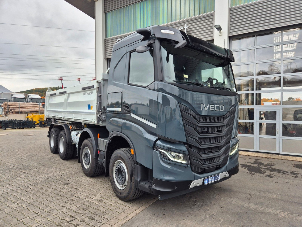 Iveco AS360X58Z HR ON+ 8x4 Meiller Bordmatic AHK - Kippiauto kuorma-auto: kuva  Iveco AS360X58Z HR ON+ 8x4 Meiller Bordmatic AHK - Kippiauto kuorma-auto Iveco AS360X58Z HR ON+ 8x4 Meiller Bordmatic AHK - Kippiauto kuorma-auto: kuva  Iveco AS360X58Z HR ON+ 8x4 Meiller Bordmatic AHK - Kippiauto kuorma-auto