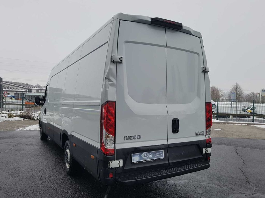 Iveco Daily 35 S16 A8 V *Klima*Automatik*L4.100mm* Iveco Daily 35 S16 A8 V *Klima*Automatik*L4.100mm* - Pakettiauto: kuva Iveco Daily 35 S16 A8 V *Klima*Automatik*L4.100mm* Iveco Daily 35 S16 A8 V *Klima*Automatik*L4.100mm* - Pakettiauto Iveco Daily 35 S16 A8 V *Klima*Automatik*L4.100mm* Iveco Daily 35 S16 A8 V *Klima*Automatik*L4.100mm* - Pakettiauto: kuva Iveco Daily 35 S16 A8 V *Klima*Automatik*L4.100mm* Iveco Daily 35 S16 A8 V *Klima*Automatik*L4.100mm* - Pakettiauto