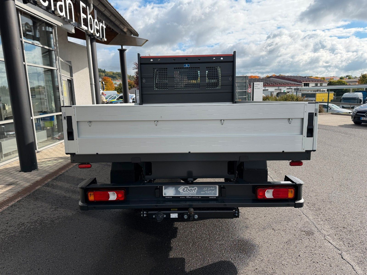 Iveco Daily 35S14 A8 Pritsche *R.3450mm*AHK*Automatik - Avolava pakettiauto: kuva Iveco Daily 35S14 A8 Pritsche *R.3450mm*AHK*Automatik - Avolava pakettiauto Iveco Daily 35S14 A8 Pritsche *R.3450mm*AHK*Automatik - Avolava pakettiauto: kuva Iveco Daily 35S14 A8 Pritsche *R.3450mm*AHK*Automatik - Avolava pakettiauto