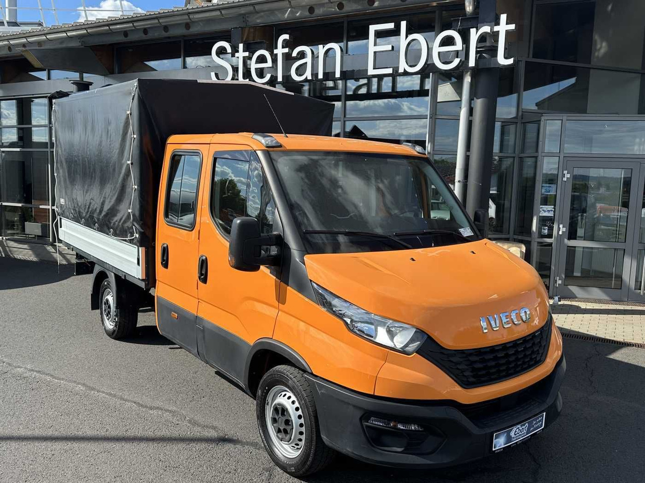 Iveco Daily 35S14 Pritsche+Plane *AHK*Ladekran*7-Sitze - Avolava pakettiauto: kuva Iveco Daily 35S14 Pritsche+Plane *AHK*Ladekran*7-Sitze - Avolava pakettiauto Iveco Daily 35S14 Pritsche+Plane *AHK*Ladekran*7-Sitze - Avolava pakettiauto: kuva Iveco Daily 35S14 Pritsche+Plane *AHK*Ladekran*7-Sitze - Avolava pakettiauto