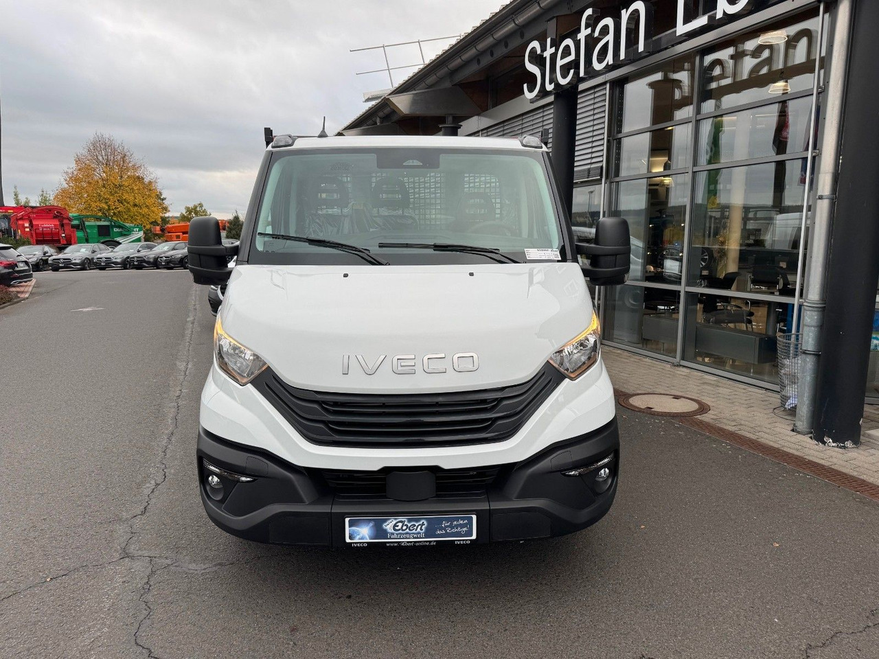 Iveco Daily 35S16 A8 *R3.450mm*Automatik*AHK*Kamera* - Avolava pakettiauto: kuva Iveco Daily 35S16 A8 *R3.450mm*Automatik*AHK*Kamera* - Avolava pakettiauto Iveco Daily 35S16 A8 *R3.450mm*Automatik*AHK*Kamera* - Avolava pakettiauto: kuva Iveco Daily 35S16 A8 *R3.450mm*Automatik*AHK*Kamera* - Avolava pakettiauto