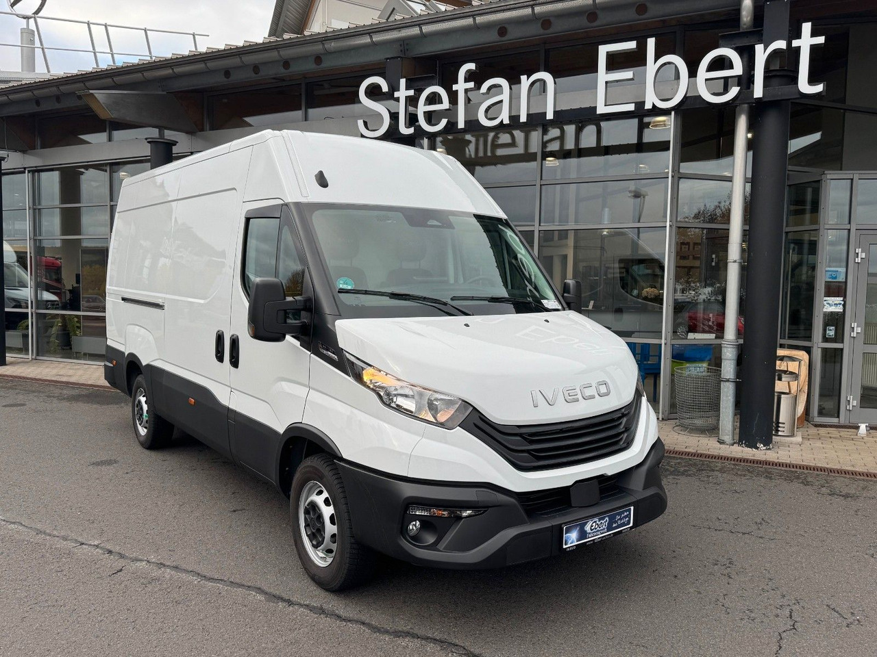 Iveco Daily 35S16 A8 *R3.520mm*Automatik*AHK*ACC* - Pakettiauto: kuva Iveco Daily 35S16 A8 *R3.520mm*Automatik*AHK*ACC* - Pakettiauto Iveco Daily 35S16 A8 *R3.520mm*Automatik*AHK*ACC* - Pakettiauto: kuva Iveco Daily 35S16 A8 *R3.520mm*Automatik*AHK*ACC* - Pakettiauto