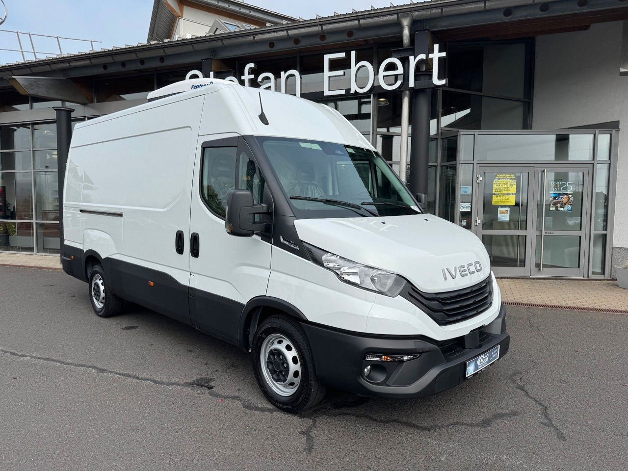 Iveco Daily 35S16 A8 *Standkühlung*Kamera*Automatik*3x - Kylmäauto: kuva Iveco Daily 35S16 A8 *Standkühlung*Kamera*Automatik*3x - Kylmäauto Iveco Daily 35S16 A8 *Standkühlung*Kamera*Automatik*3x - Kylmäauto: kuva Iveco Daily 35S16 A8 *Standkühlung*Kamera*Automatik*3x - Kylmäauto