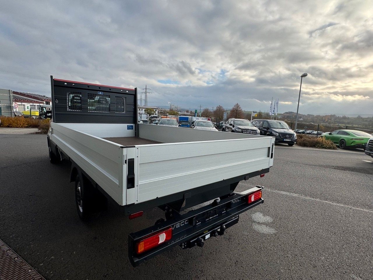 Iveco Daily 35S16 *R.3750mm*Automatik*AHK*Kamera* - Avolava pakettiauto: kuva Iveco Daily 35S16 *R.3750mm*Automatik*AHK*Kamera* - Avolava pakettiauto Iveco Daily 35S16 *R.3750mm*Automatik*AHK*Kamera* - Avolava pakettiauto: kuva Iveco Daily 35S16 *R.3750mm*Automatik*AHK*Kamera* - Avolava pakettiauto