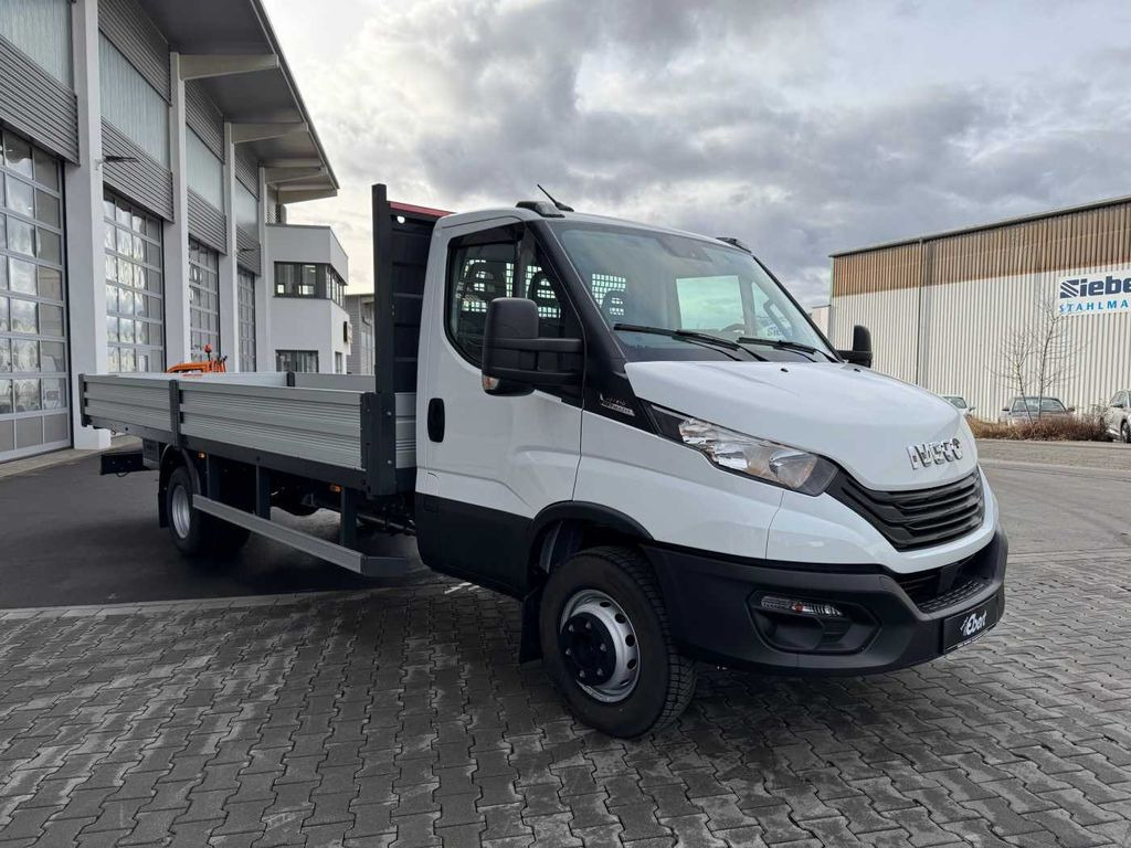 Iveco Daily 70C21H A8 Pritsche *L6.000mm*Automatik* - Avolava pakettiauto: kuva Iveco Daily 70C21H A8 Pritsche *L6.000mm*Automatik* - Avolava pakettiauto Iveco Daily 70C21H A8 Pritsche *L6.000mm*Automatik* - Avolava pakettiauto: kuva Iveco Daily 70C21H A8 Pritsche *L6.000mm*Automatik* - Avolava pakettiauto