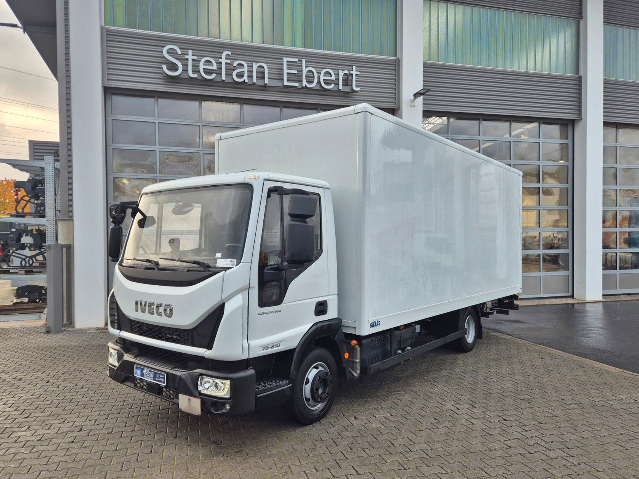 Iveco Eurocargo ML75E21 LBW Klima 3 Sitze - Jakeluauto: kuva Iveco Eurocargo ML75E21 LBW Klima 3 Sitze - Jakeluauto Iveco Eurocargo ML75E21 LBW Klima 3 Sitze - Jakeluauto: kuva Iveco Eurocargo ML75E21 LBW Klima 3 Sitze - Jakeluauto