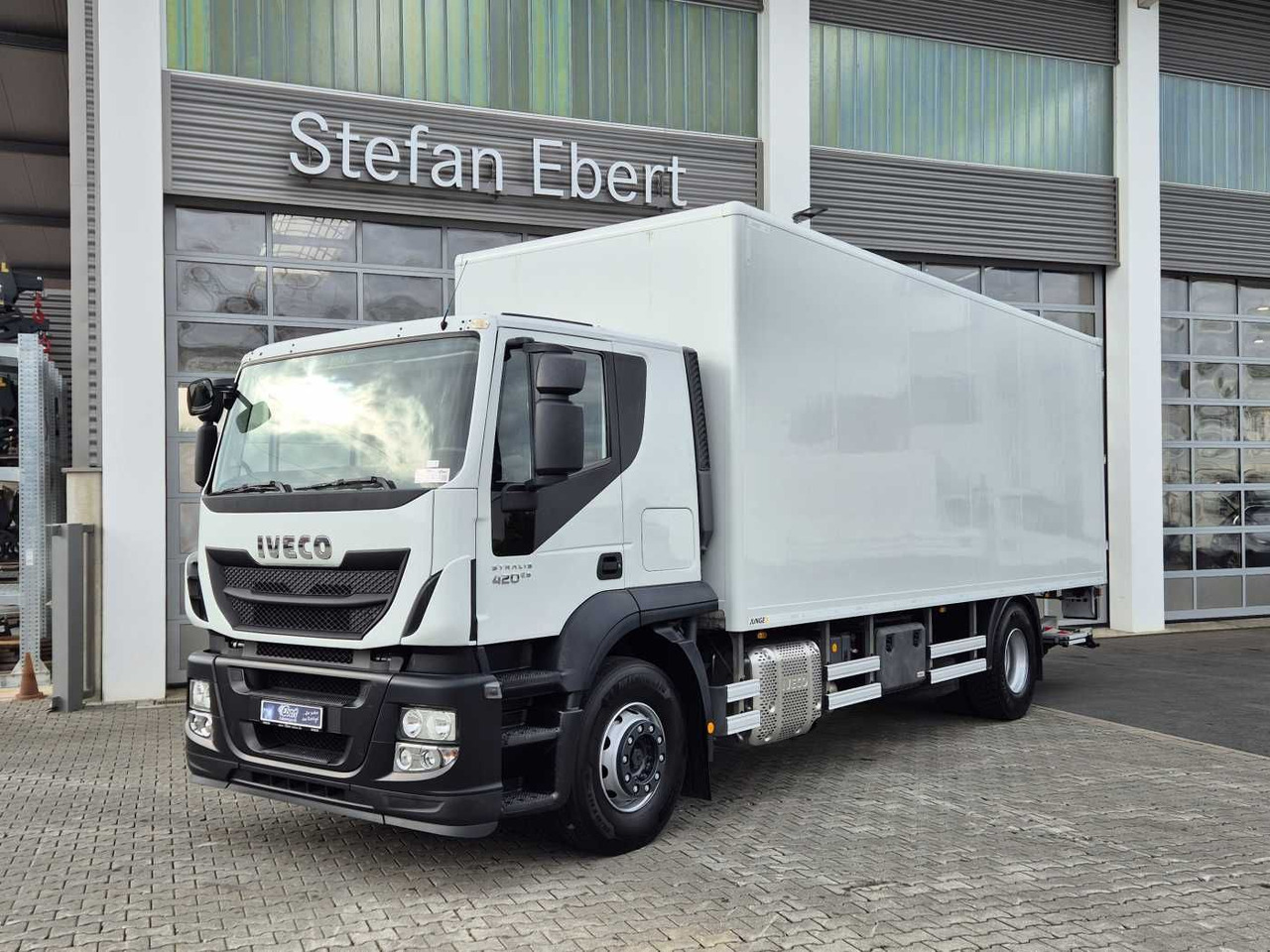Iveco Stralis AT190S42 FP D HI-ROAD LBW faltbar EU6 - Umpikori kuorma-auto: kuva Iveco Stralis AT190S42 FP D HI-ROAD LBW faltbar EU6 - Umpikori kuorma-auto Iveco Stralis AT190S42 FP D HI-ROAD LBW faltbar EU6 - Umpikori kuorma-auto: kuva Iveco Stralis AT190S42 FP D HI-ROAD LBW faltbar EU6 - Umpikori kuorma-auto