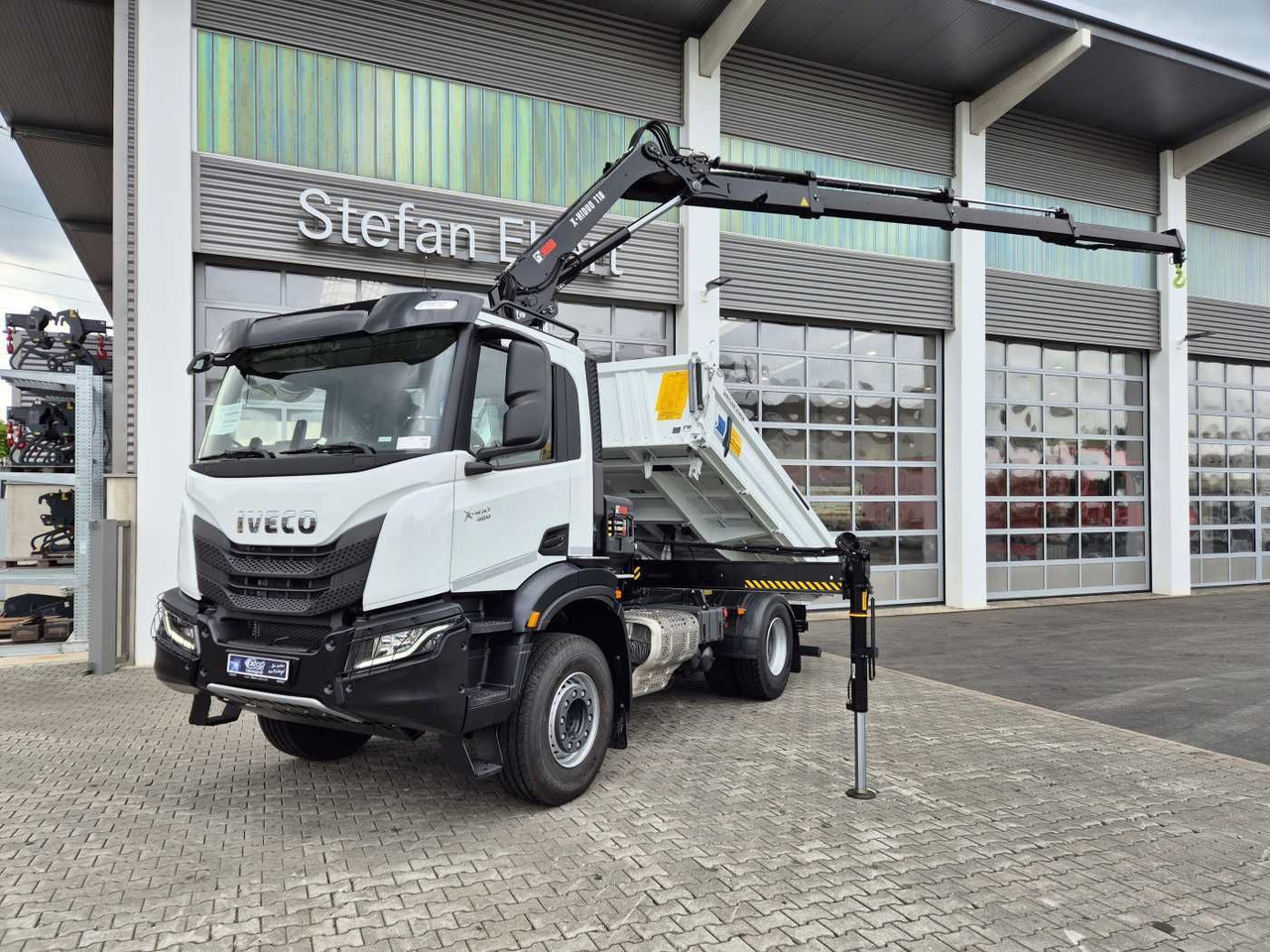 Iveco X-Way AD200X42/P HR OFF Hiab X-HIDUO 118E-3 Funk - Kippiauto kuorma-auto, Nosturiauto: kuva Iveco X-Way AD200X42/P HR OFF Hiab X-HIDUO 118E-3 Funk - Kippiauto kuorma-auto, Nosturiauto Iveco X-Way AD200X42/P HR OFF Hiab X-HIDUO 118E-3 Funk - Kippiauto kuorma-auto, Nosturiauto: kuva Iveco X-Way AD200X42/P HR OFF Hiab X-HIDUO 118E-3 Funk - Kippiauto kuorma-auto, Nosturiauto